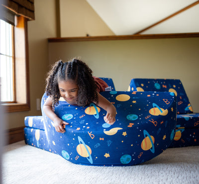 Roo & You x Blippi Style Space Guide