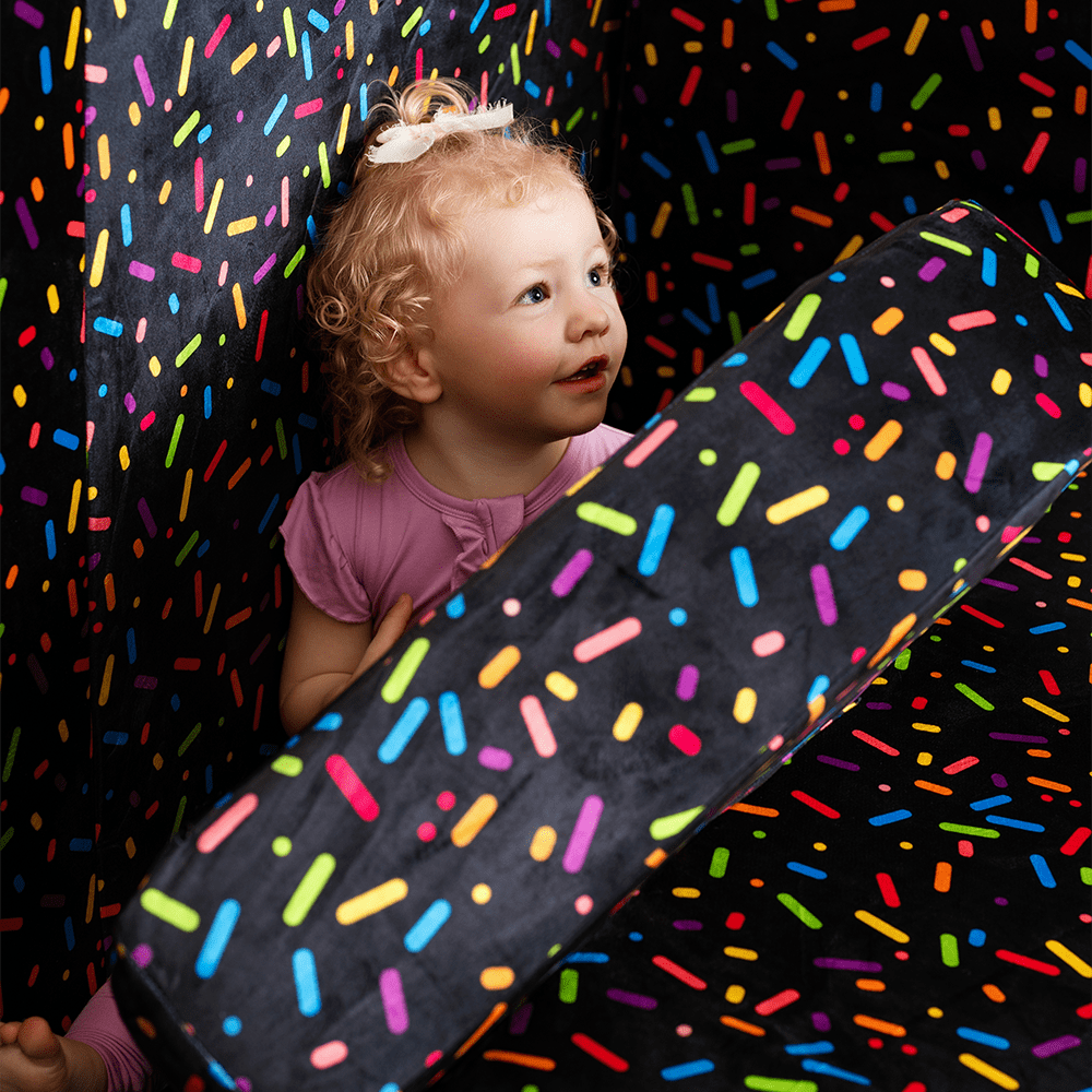 #color_thin-base-black-sprinkles