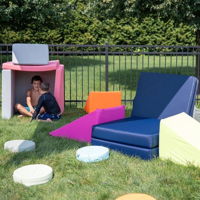 Adventurer Super Joey® Custom Play Couch Cover Set