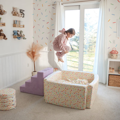 #color_pouch-cream-sprinkles