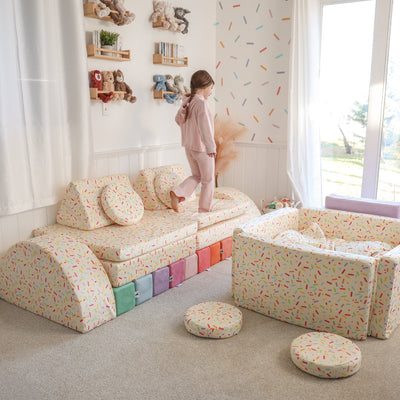 #color_pouch-cream-sprinkles