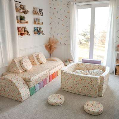 #color_pouch-cream-sprinkles