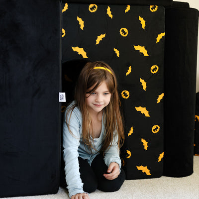 Batman™ x Roo & You™ Arch + Armor Cover Set