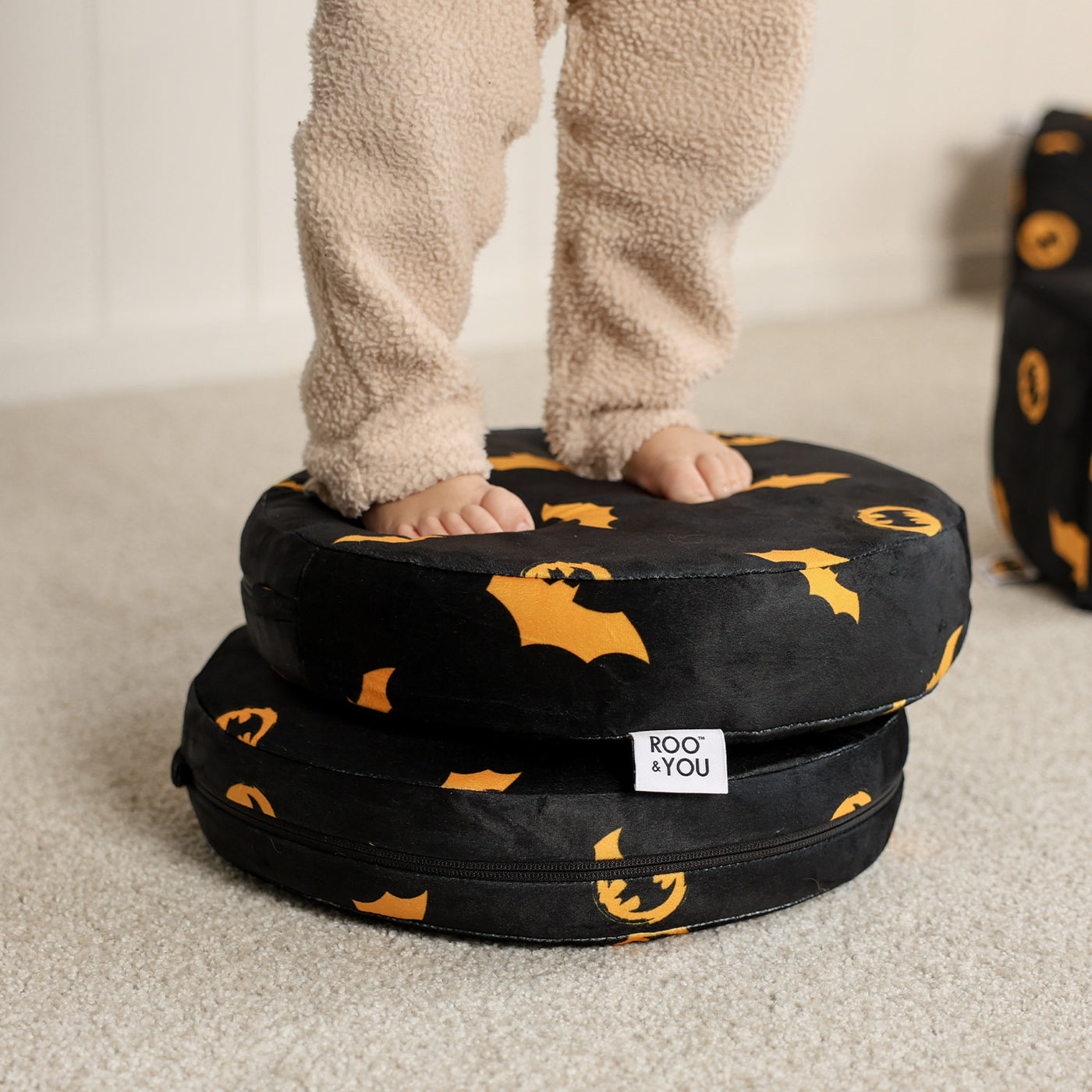 Batman™ x Roo & You™ Sticks & Stones